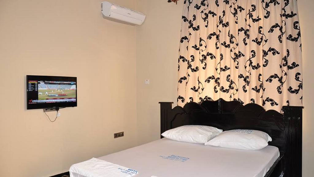 Itetemia Royal Inn Dar es Salaam Camera foto